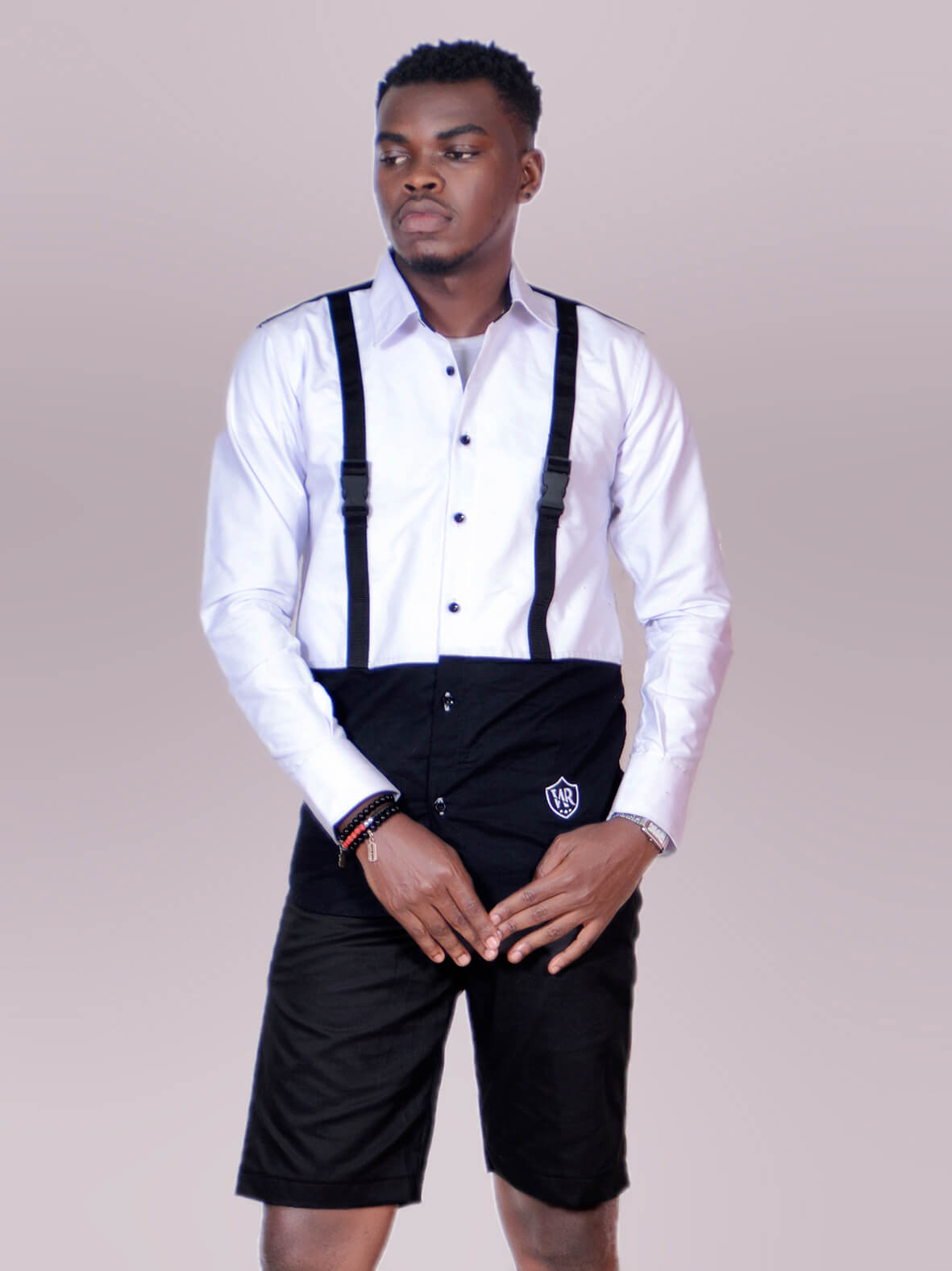 Chemise boutonné à bretelle pour hommes  (noir / blanc)